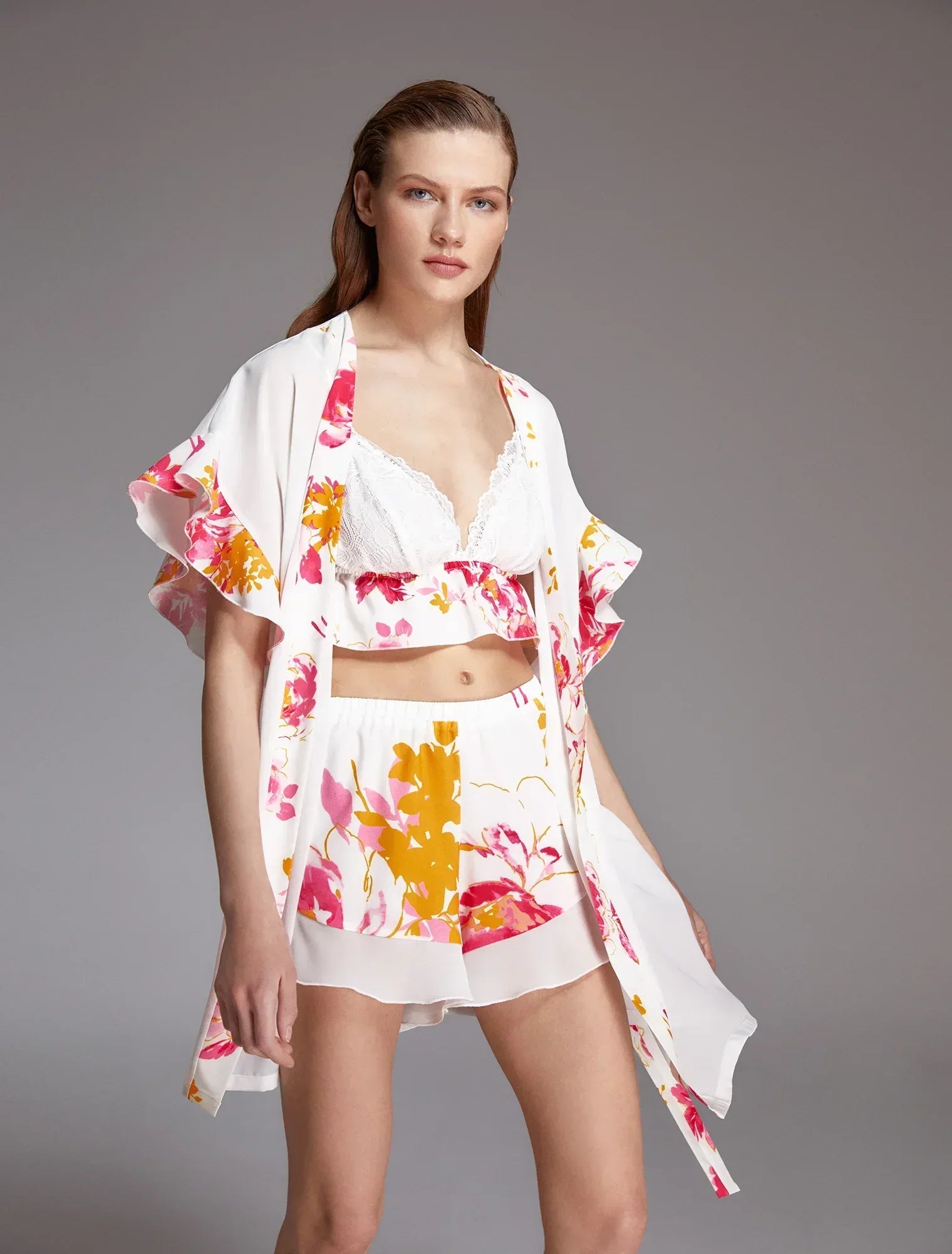 White Floral Patterned Dressing Gown and Bralette Short Set 1124